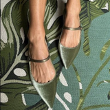 ELEGANT BALLET FLATS WITH STRAP