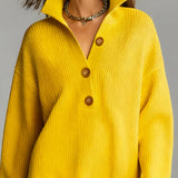 Jane - Elegant Three-Button Sweater with Collar
