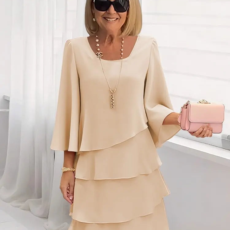 Élise | Elegant flowing dress with ruffles