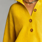 Jane - Elegant Three-Button Sweater with Collar
