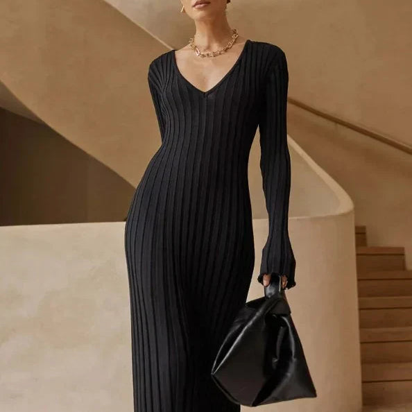 Sara - New Knitted Midi Dress