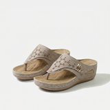 Élodie - Ladies' Toe Post Sandals