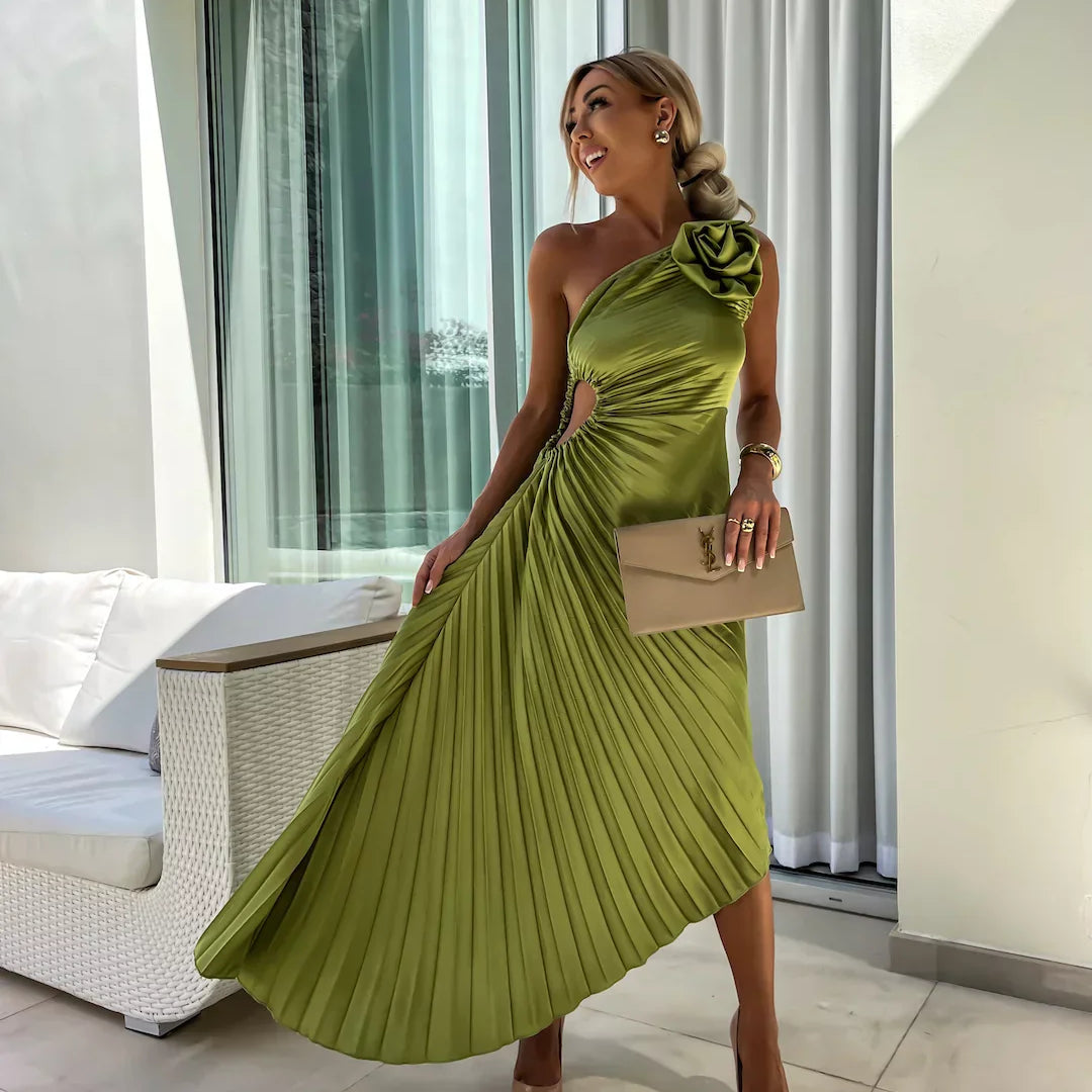Lizbeth - Flower Shoulder Maxi Dress